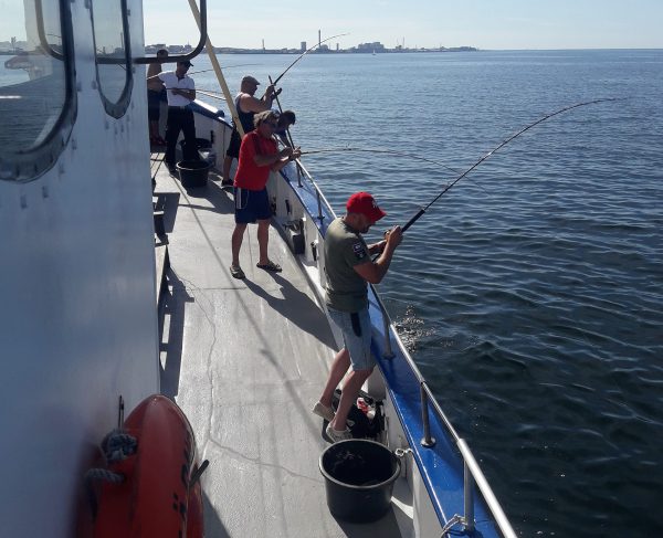Hyra av fiskeutrustning
